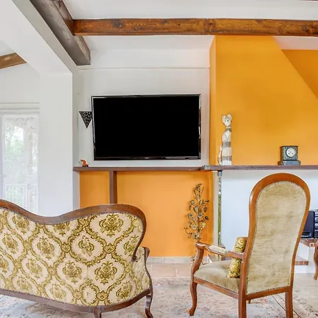 Appartement Les Vignes De Carcassonne - Classe 4 Etoiles Piscine Et Clim *