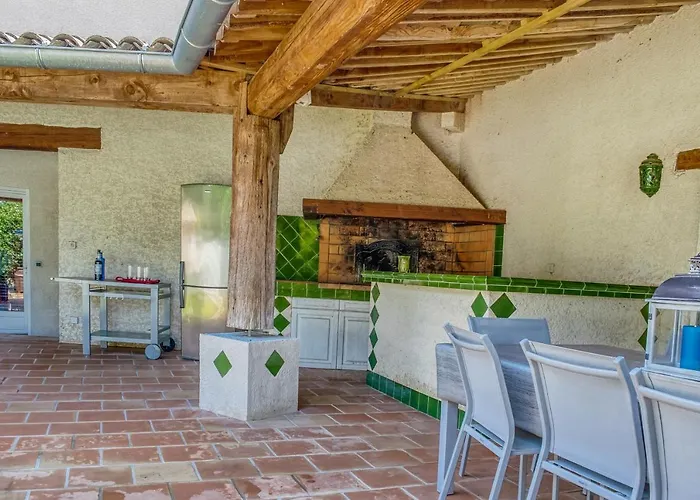 Les Vignes De Carcassonne - Classe 4 Etoiles Piscine Et Clim Capendu