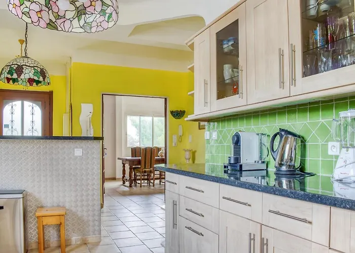 Les Vignes De Carcassonne - Classe 4 Etoiles Piscine Et Clim